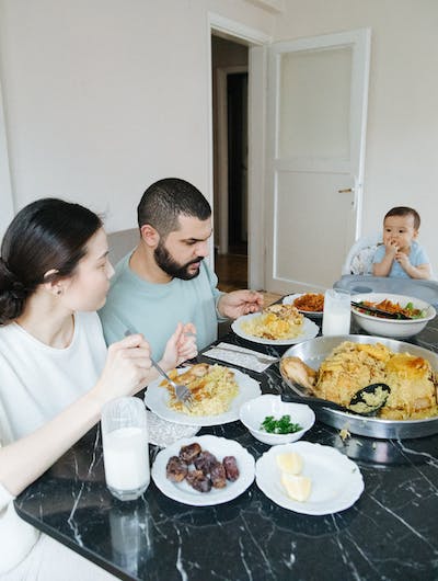 高齢者の食事について!いつまでも自力で召し上がるために